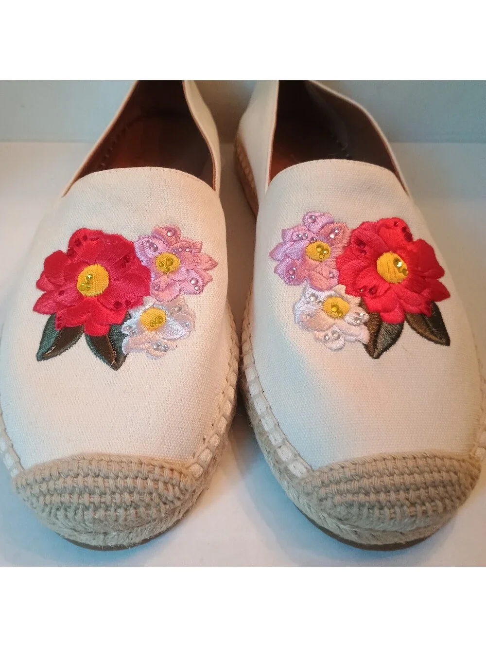 Kate Spade Gwen Pansy Floral Embroidered Espadrille Flats Cream 10B